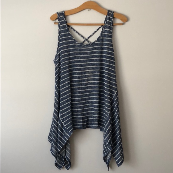 Soprano Tops - (NWT) striped blue/white sleeveless top